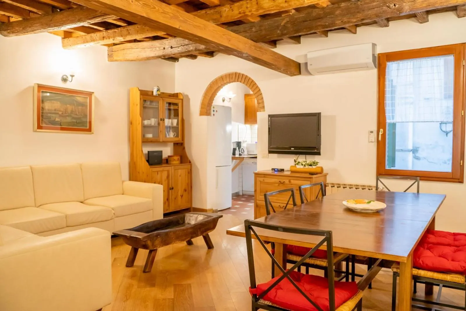 Chiesa Apt - Dolcevita Holiday Apartment Florence